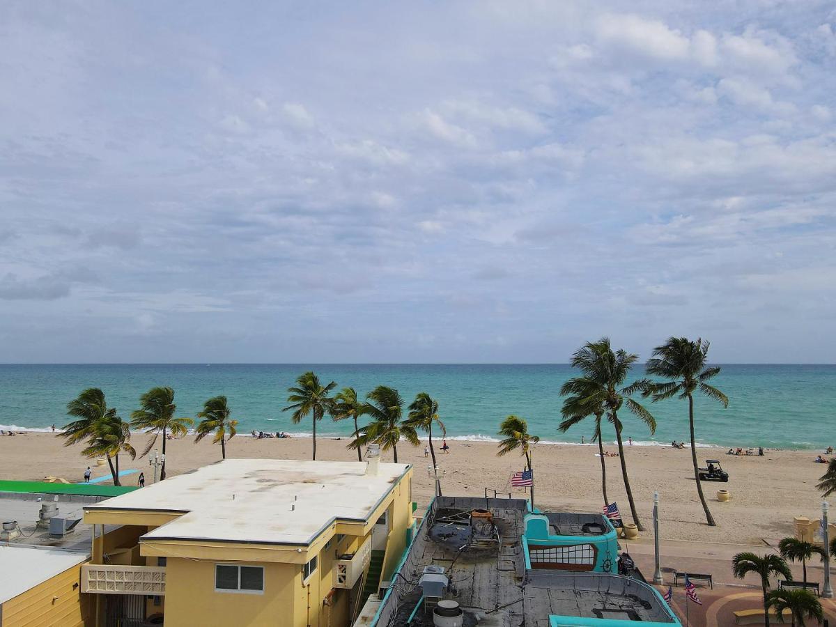 Tropic Isle Hotel & Apartment ハリウッド エクステリア 写真