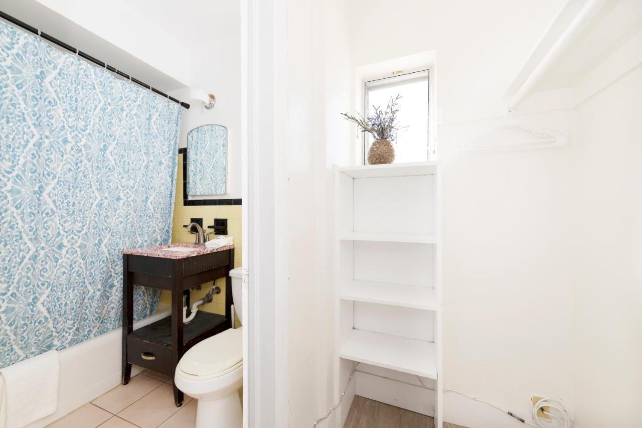 Tropic Isle Hotel & Apartment ハリウッド エクステリア 写真